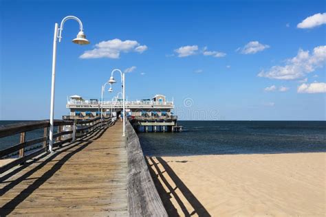 Ocean View Fishing Pier and Restaurant in Norfolk, VA Editorial ...