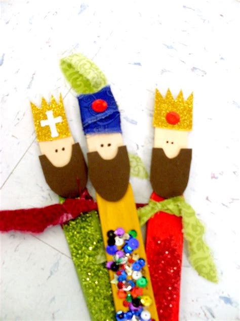 Three Kings Day Crafts - Red Ted Art - Kids Crafts