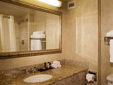 Embassy Suites Syracuse in East Syracuse (NY) - Room Deals, Photos ...