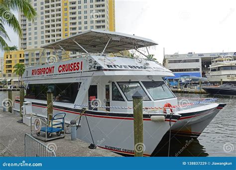 Riverfront Cruise in Fort Lauderdale, Florida Editorial Stock Image ...