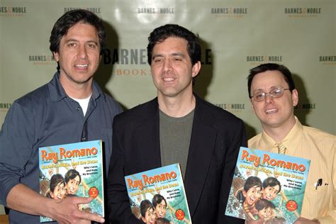 Ray Romano Siblings: Who are Robert Romano and Richard Romano? - ABTC