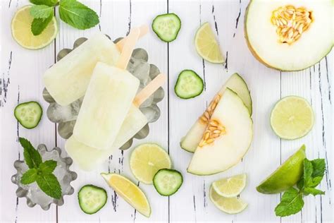 Homemade Popsicle Recipe with Honeydew & Mint | Vitacost Blog