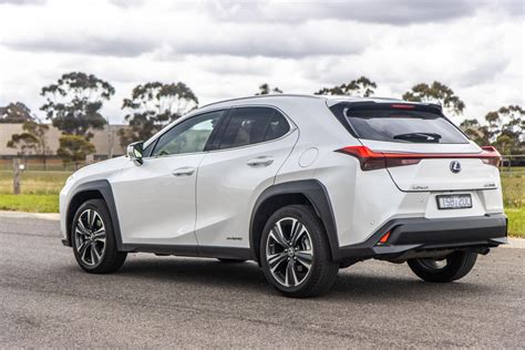 2023 Lexus UX price and specs - driving-dynamics