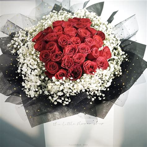 Eternity VD - 33 Red Roses with Baby's Breath