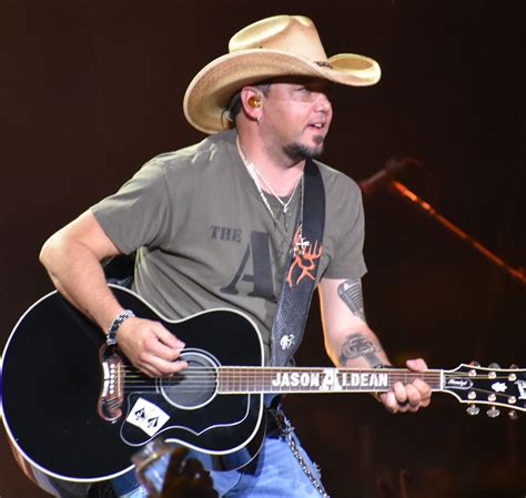 Concert Photos: Jason Aldean at Hollywood Casino Amphitheatre - Review ...