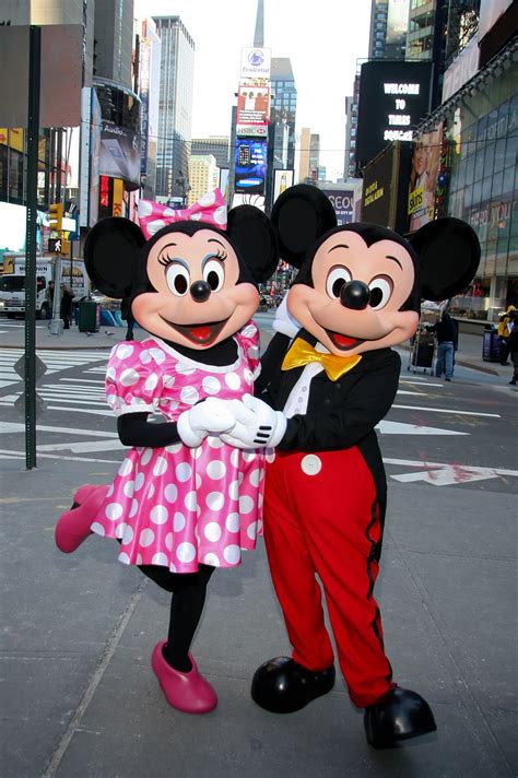 peine amante Envío mickey and minnie mouse address musical lavar métrico