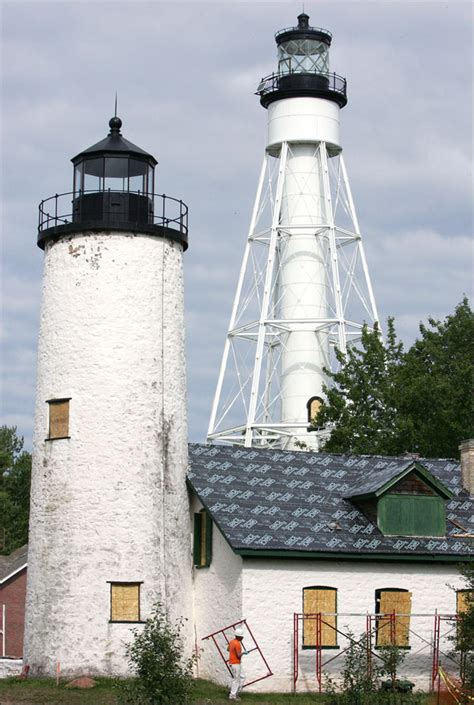 Restoring the Apostle Islands lighthouses