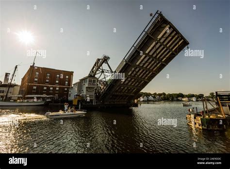 Mystic River Bascule Bridge Mystic, Connecticut, USA Stock Photo - Alamy