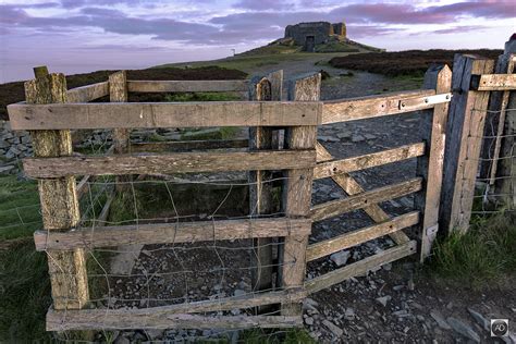 Moel Famau Sunrise | I reall cannot overestimate just how mu… | Flickr