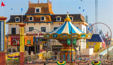 GALVESTON.COM: Galveston Island Historic Pleasure Pier - Galveston, TX