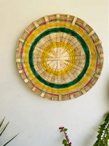 Multicolor Bamboo Decorative Wall Baskets, Size/Dimension: 14 Inch (dia ...