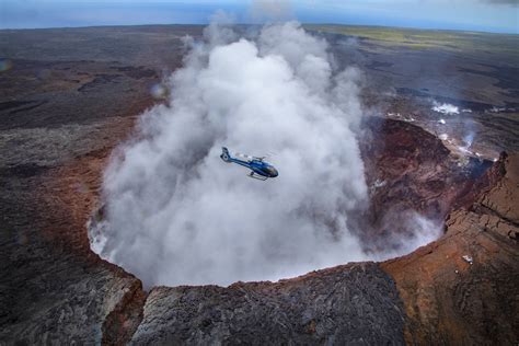 Volcano Helicopter Tours in Big Island - Blue Hawaiian Helicopters