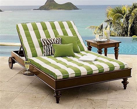 15 Best Outdoor Double Chaises