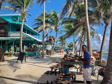 Guide to San Pedro, Ambergris Caye, Belize - Where to Eat, Sleep & Play