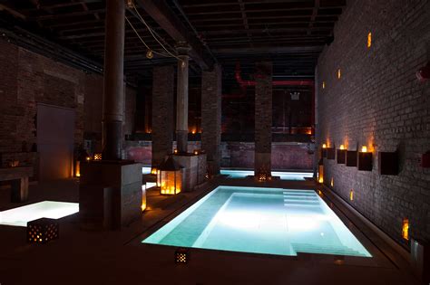 New York spas with hot pools, saunas and steam rooms to warm you up