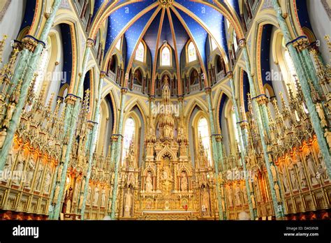 Notre-Dame Cathedral Basilica interior Stock Photo - Alamy