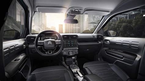 El Citroën C4 Cactus fabricado en Brasil estrena interior