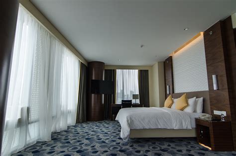 Hotel Review: Hotel Jen Orchardgateway Singapore (Panorama Club Room ...