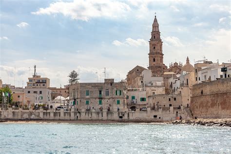 Visiting Monopoli, Puglia - The Thinking Traveller