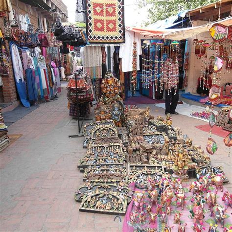 12 Best Markets In Delhi: The Ultimate Guide | LBB