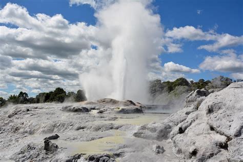 Which of these 3 is the best geothermal park in Rotorua?