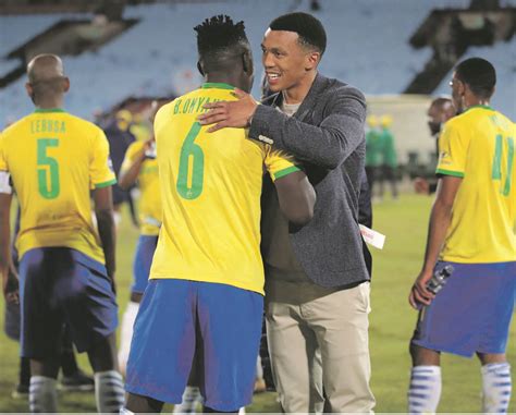 Tlhopie Motsepe reflects on difficulties of being Sundowns boss | City ...