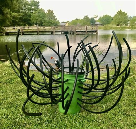 Green Blob Outdoors Fish 'N A Barrel Artificial Fish Habitat Tree for ...