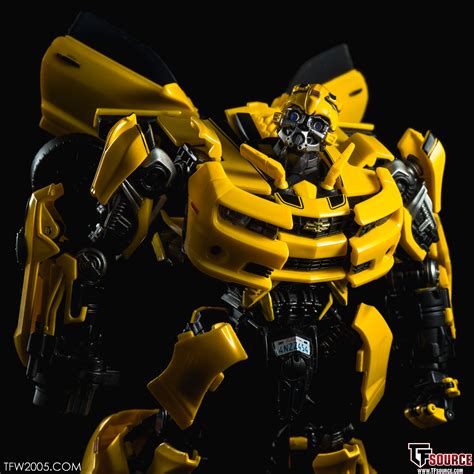 Toys R Us Exclusive MPM-3 Bumblebee Available Online - Transformers ...