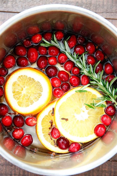 Stovetop Christmas Potpourri