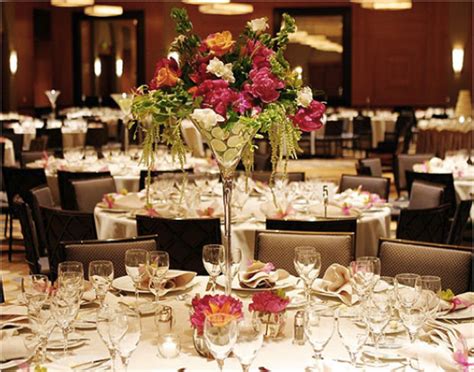 15 Creative Theme Ideas for Gala Dinner Events | Holidappy