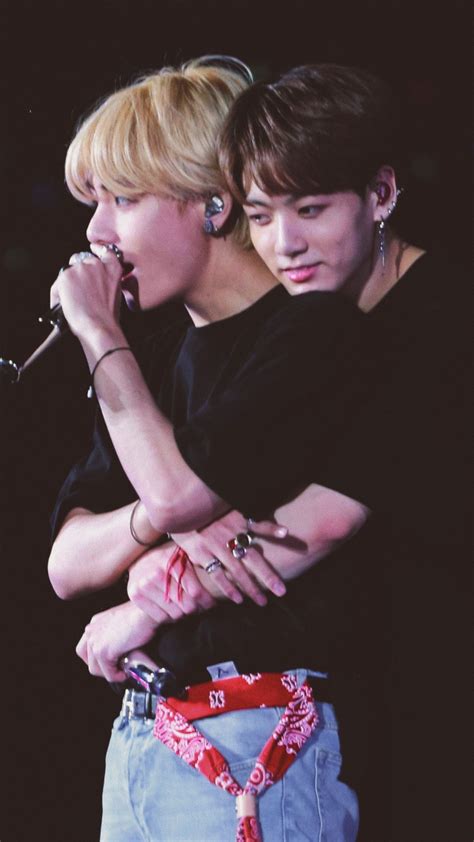 Discover 70+ taekook wallpaper - in.cdgdbentre