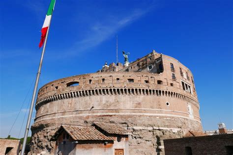 Castel Sant’Angelo, Now a Museum – 嗨！வணக்கம்!