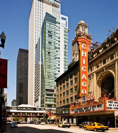 Welcome to theWit Hotel in Chicago | Downtown Chicago Hotel