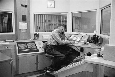 Historical Photos of the Last Day of Alcatraz - March 21, 1963 ...