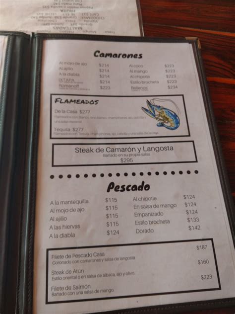 Menu at El Camarón Azul restaurant, Ixtapa