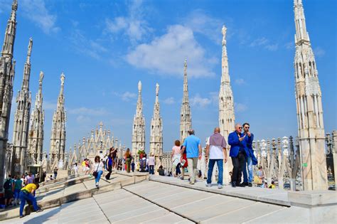 Duomo Rooftop Terrace Tour - Milan Architecture Tour- Context Travel ...