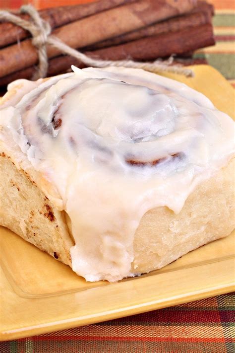 The Perfect Cinnamon Roll Icing Recipe | Cinnamon roll icing