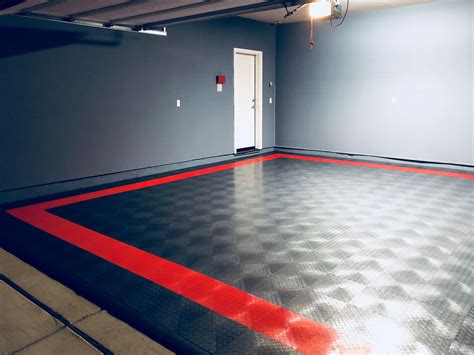 Garage Flooring Tiles | RaceDeck Custom Garage Floors