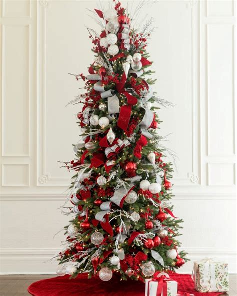 25 Awesome Slim Christmas Tree Decorations Ideas - MagMent