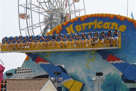 Hurricane – Playland's Castaway Cove