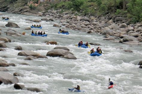 11 Best Places For River Rafting In India - Best Destinations in India ...