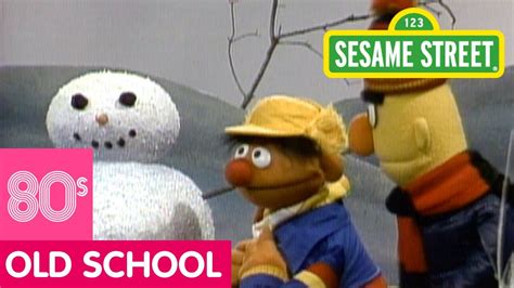 Sesame Street: How to Build a Snowman (with Bert and Ernie) | Winter ...