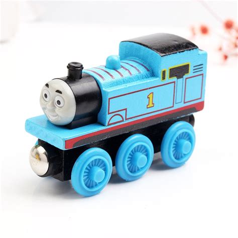 Thomas the Tank Engine & Friends Wooden Toy Train Magnetic Brio ...