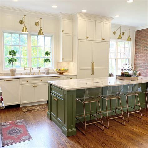 40+ Green Kitchen Island Ideas That Look Gorgeous In Any Home | Green ...