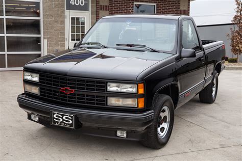 1990 Chevrolet 454 SS Pickup | Fast Lane Classic Cars