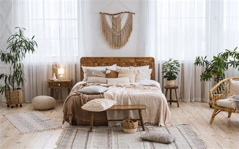 Create your escape with these 7 boho bedroom ideas - Coaster