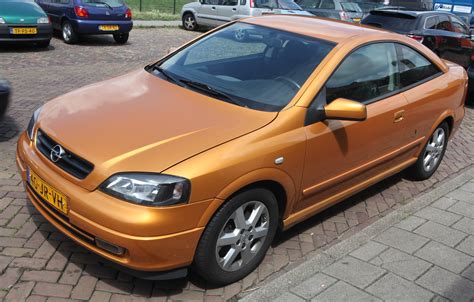 File:Opel Astra G Coupe Bertone.jpg