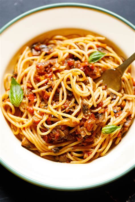 Spaghetti Bolognese | Mushroom Bolognese » Dassana's Veg Recipes