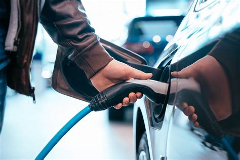 How long do electric car batteries last? | GreenSmartEco.com