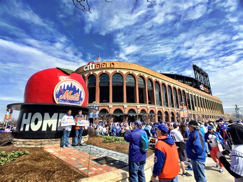 New York Sports Stadiums To Visit – Christopher Halajian